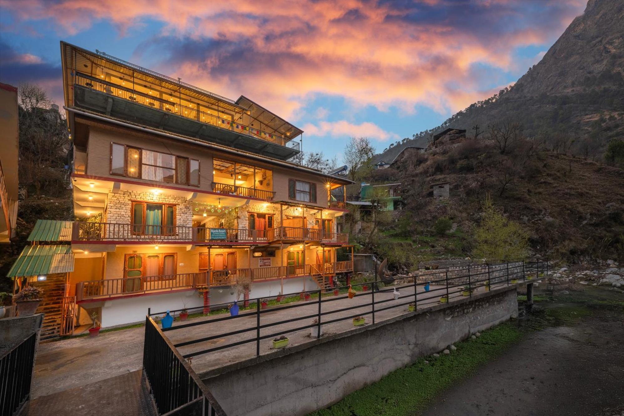 Sharda Resort-Tirthan Valley Banjār Extérieur photo